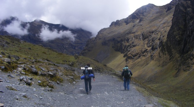 Uma trilha, três dias, dois biomas: de 4000 metros de altitude até yungas, região semi-amazônica